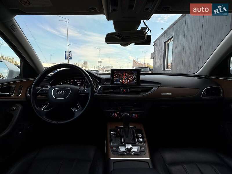 Седан Audi A6 2015 в Киеве