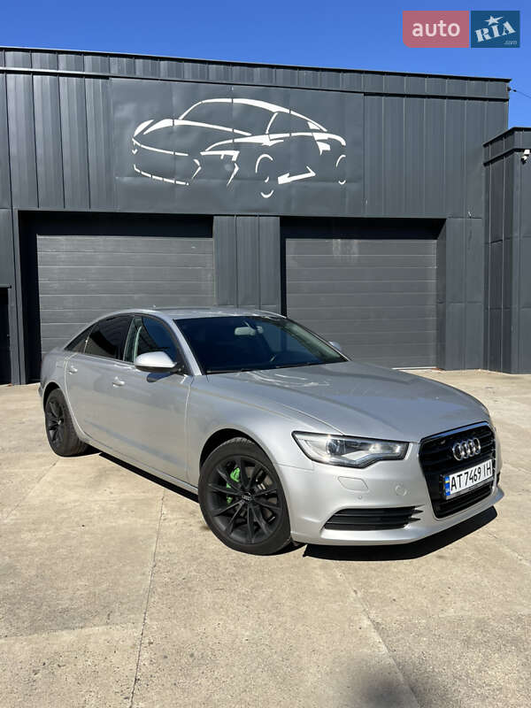 Седан Audi A6 2011 в 