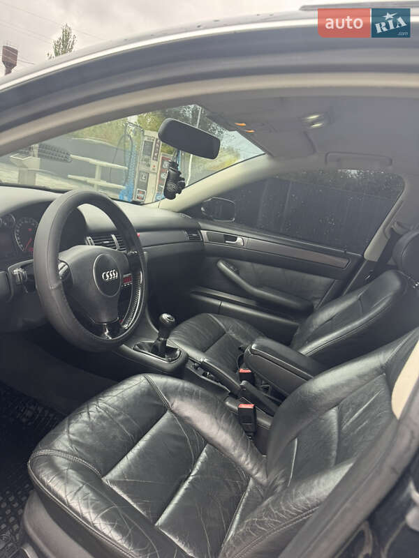 Универсал Audi A6 2003 в Баре