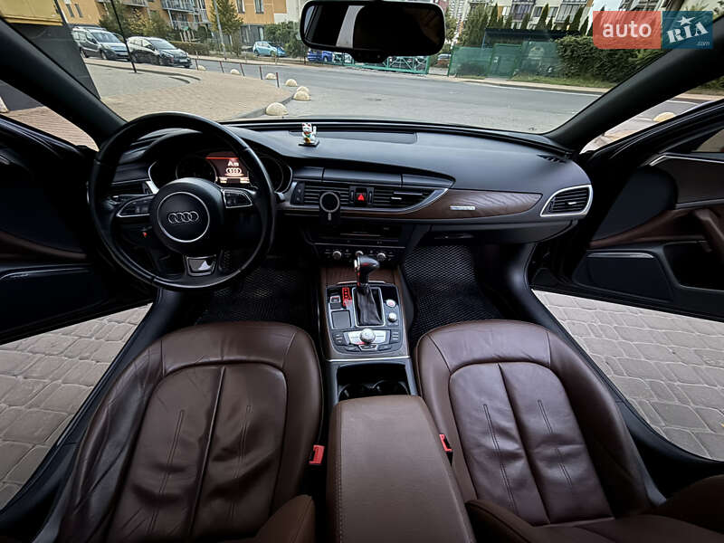 Седан Audi A6 2014 в Киеве