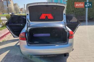 Седан Audi A6 1999 в 