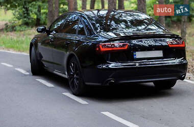 Седан Audi A6 2014 в 