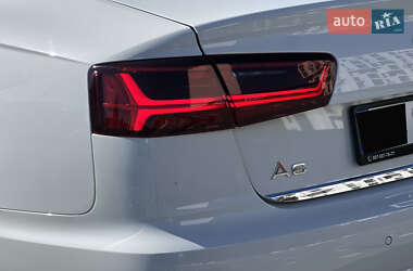 Седан Audi A6 2015 в 
