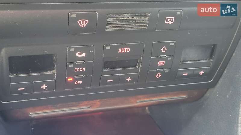 Седан Audi A6 1997 в Виннице