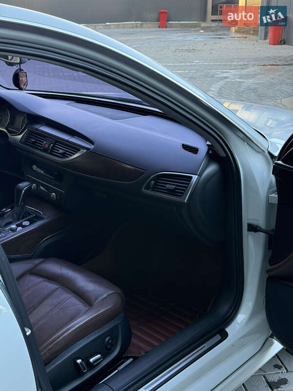 Седан Audi A6 2015 в Хмельницком