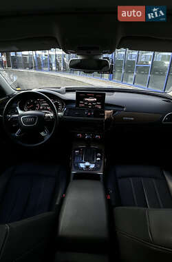 Седан Audi A6 2015 в 