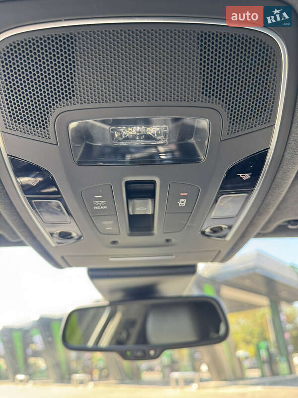 Седан Audi A6 2013 в Одессе