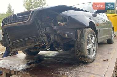 Седан Audi A6 1995 в 
