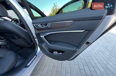 Седан Audi A6 2019 в 