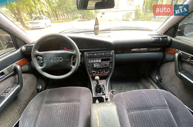 Седан Audi A6 1995 в 
