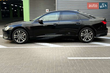 Седан Audi A6 2023 в 