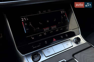 Седан Audi A6 2023 в 