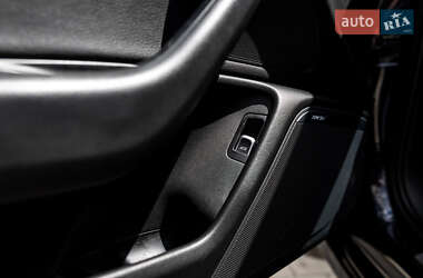 Седан Audi A6 2016 в 
