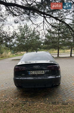 Седан Audi A6 2013 в 