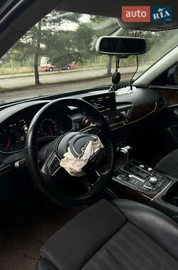 Седан Audi A6 2013 в 