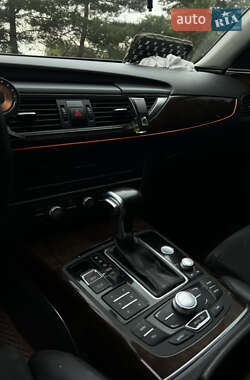 Седан Audi A6 2013 в 
