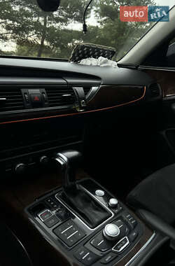 Седан Audi A6 2013 в 