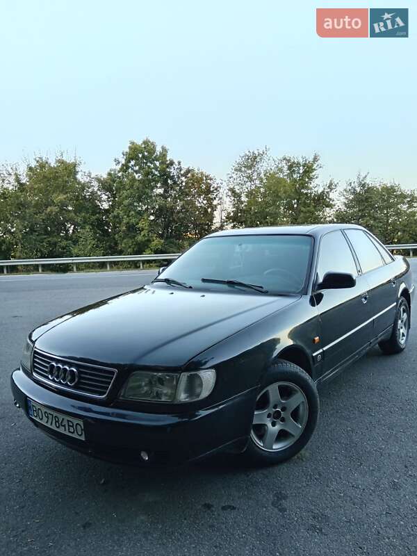 Седан Audi A6 1995 в 