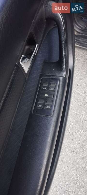 Седан Audi A6 1995 в Чорткове