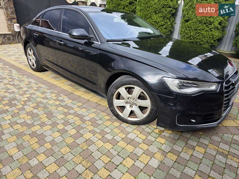 Седан Audi A6 2015 в Ужгороді