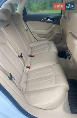 Седан Audi A6 2012 в 
