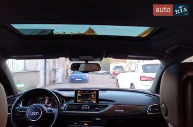 Седан Audi A6 2015 в 