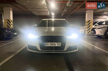 Седан Audi A6 2016 в 