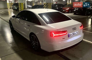 Седан Audi A6 2016 в 