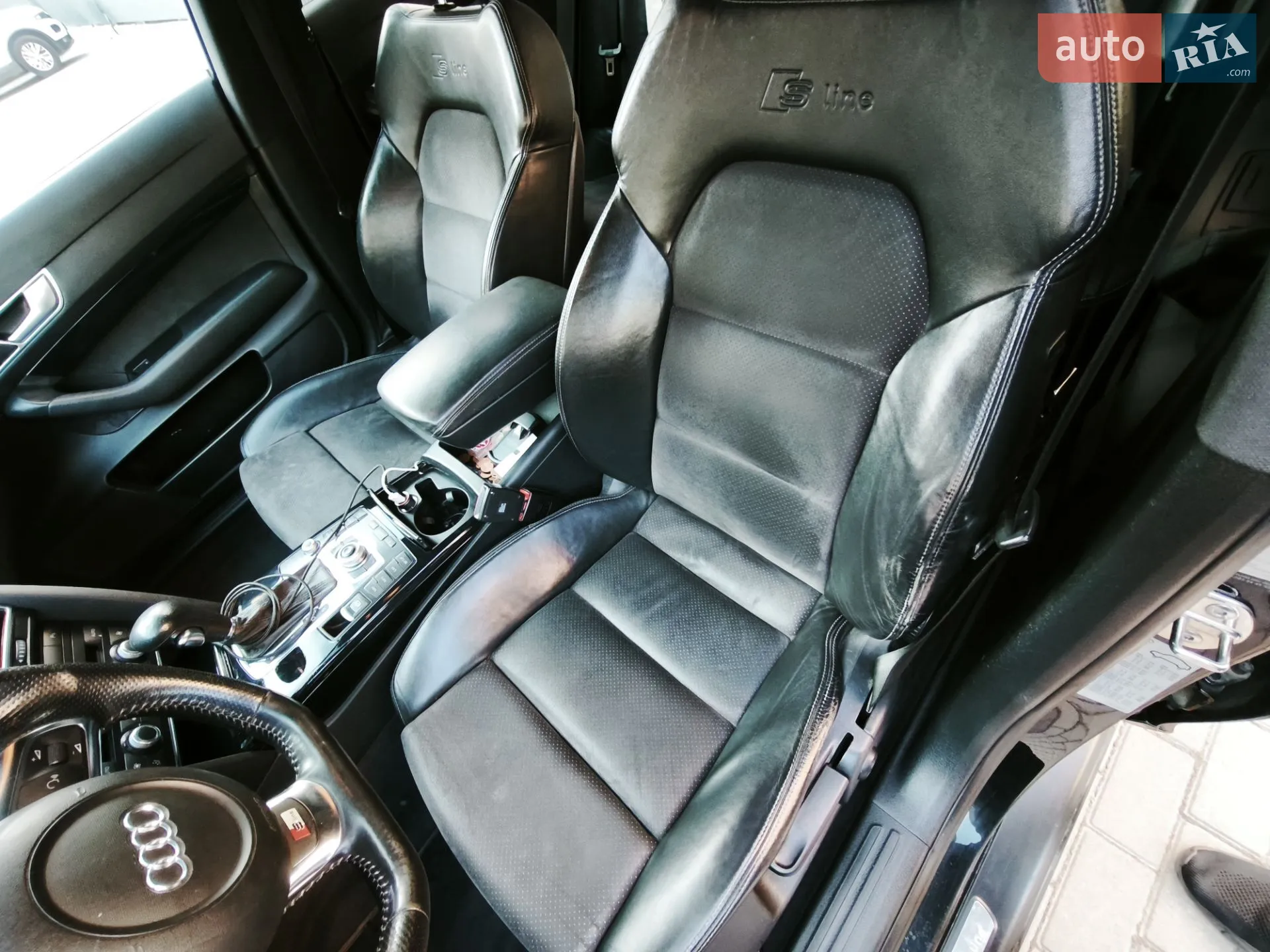 2010 Audi A6 - мініатюра 11