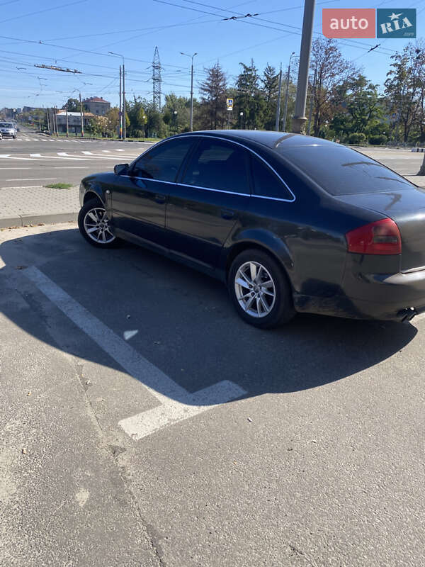 Audi A6 2001