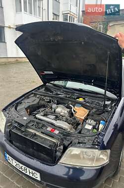 Седан Audi A6 2000 в 