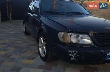 Универсал Audi A6 1995 в 