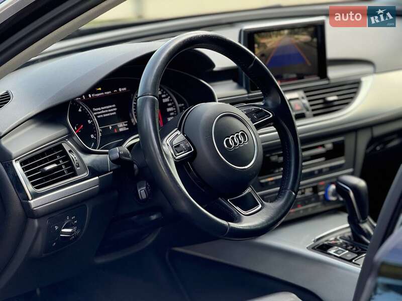 Седан Audi A6 2015 в Киеве