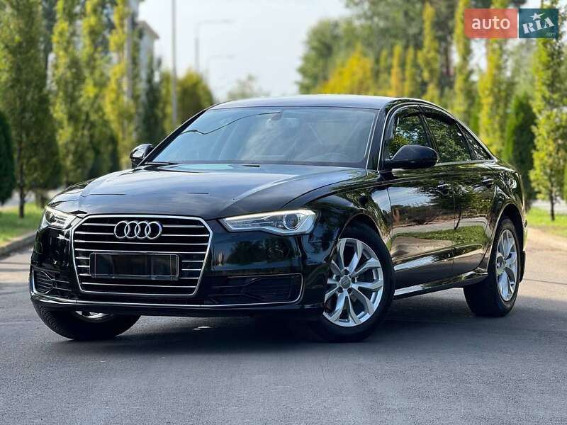 Седан Audi A6 2015 в Киеве