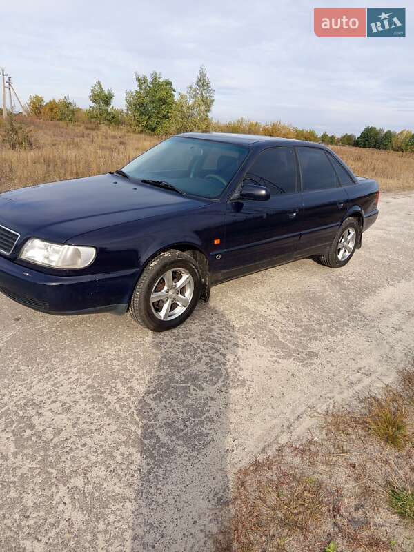 Седан Audi A6 1995 в Заречном