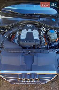 Седан Audi A6 2011 в 