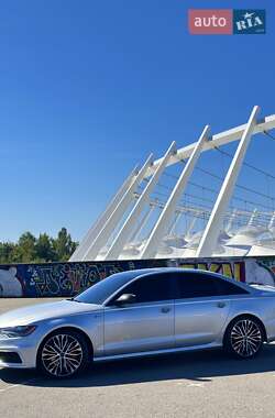 Седан Audi A6 2014 в 