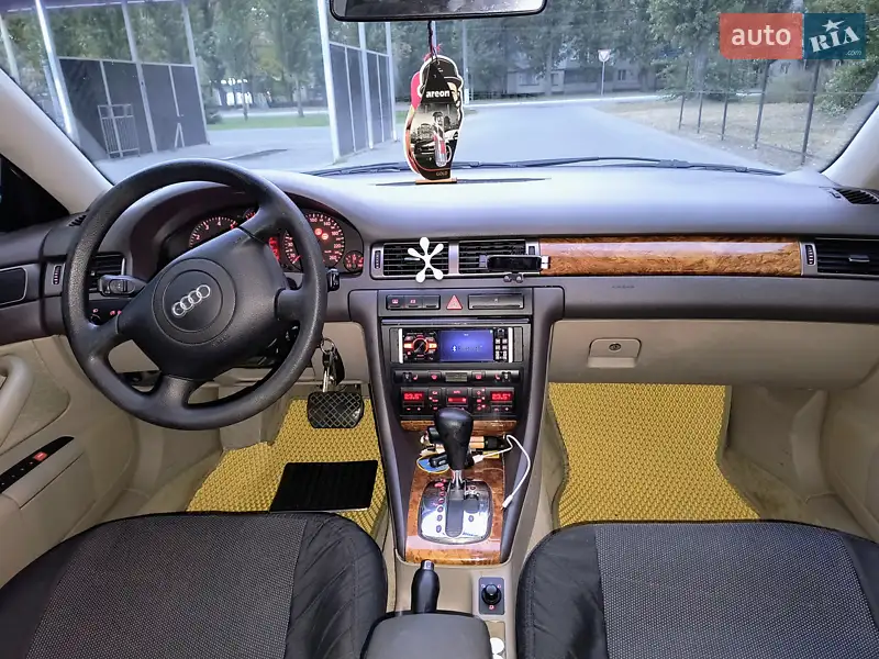 Audi A6 1997 VIN WAUZZZ4BZWN042075 фото оголошення 12 з 50