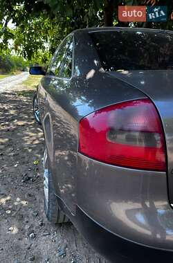 Седан Audi A6 1998 в 