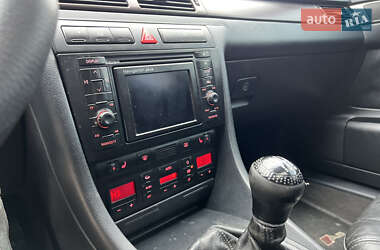 Седан Audi A6 1999 в 