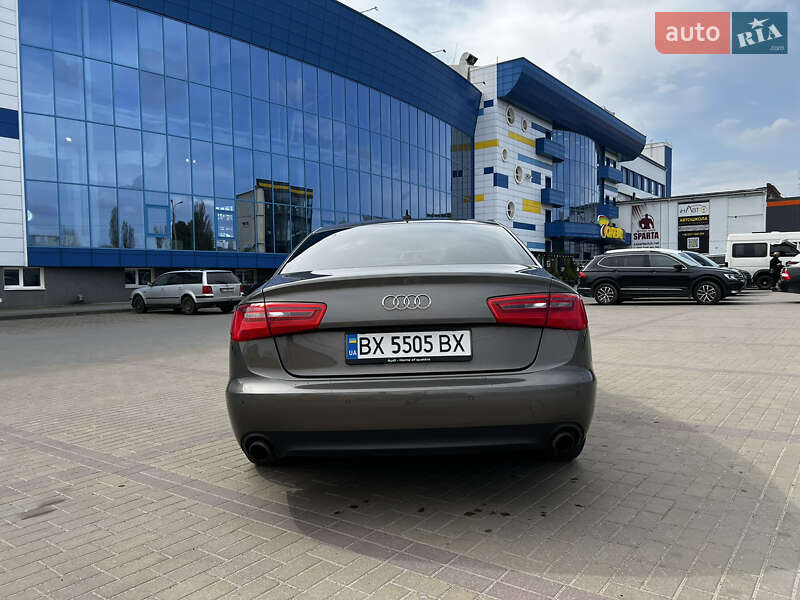 Седан Audi A6 2014 в Киеве
