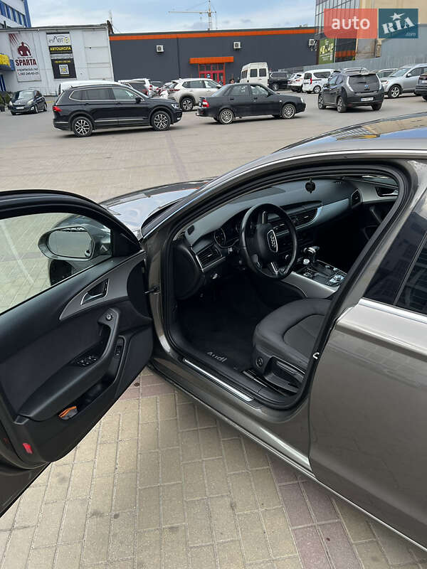 Седан Audi A6 2014 в Киеве