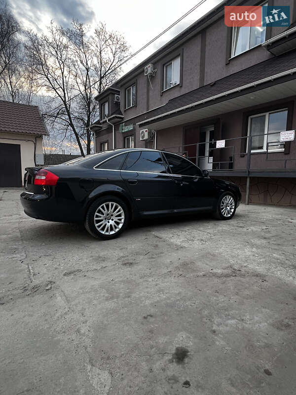 Седан Audi A6 2003 в Краснограде