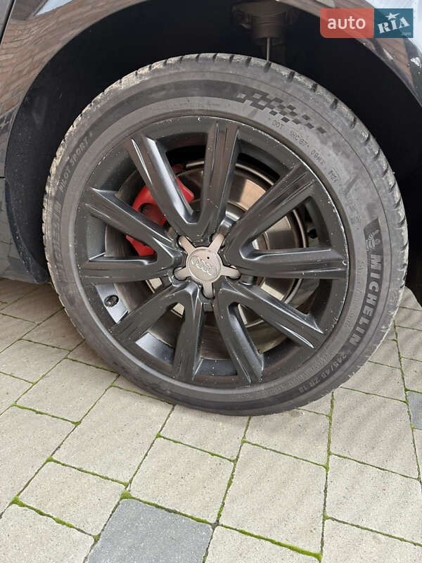 Седан Audi A6 2013 в Горохове