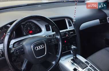 Седан Audi A6 2010 в 