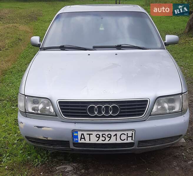 Седан Audi A6 1996 в Надворной