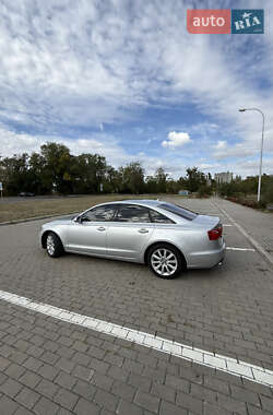 Седан Audi A6 2013 в 
