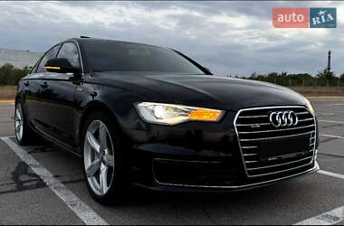Седан Audi A6 2012 в 