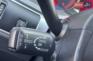 Седан Audi A6 2004 в 