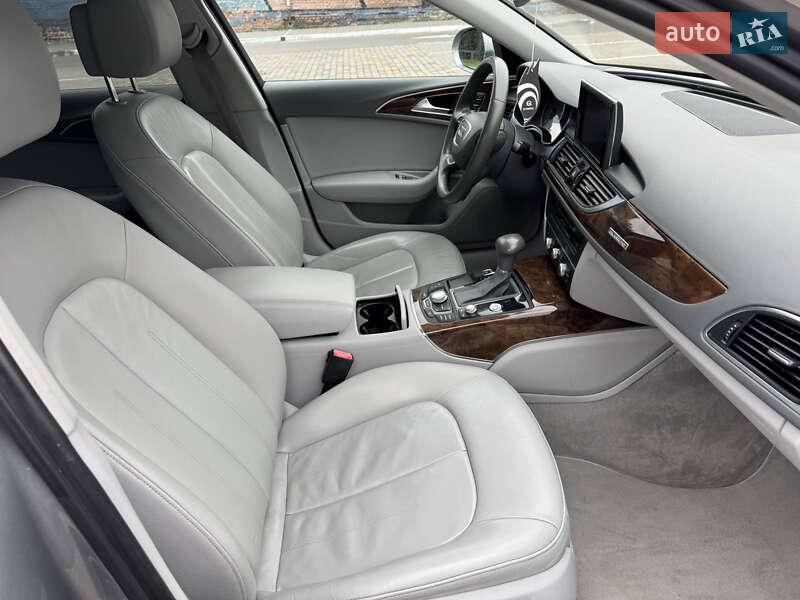 Седан Audi A6 2013 в Луцке